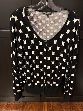 Linea Domani Black & White Geometric Button Cardigan size L.